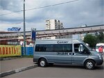Бесплатный автобус Genser в пункт аренды автомобилей АрендаАвто-бль на ул.Добролюбова